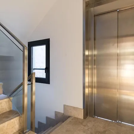 Modern Apartment-1Bedroom 1Bathroom-Tetuan Madrid Exterior photo